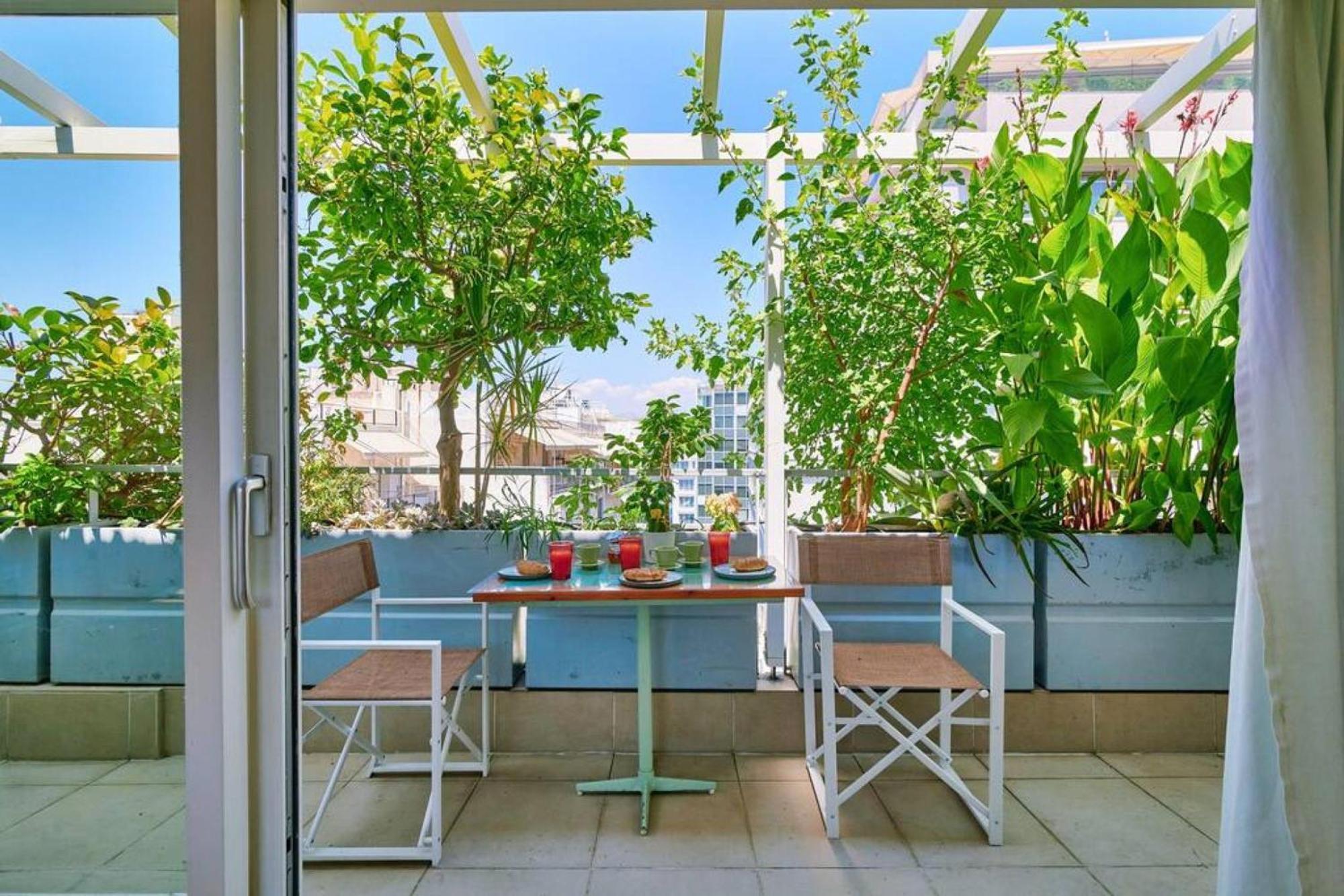360 View In Roof Top Appartment With Patio Aten Exteriör bild