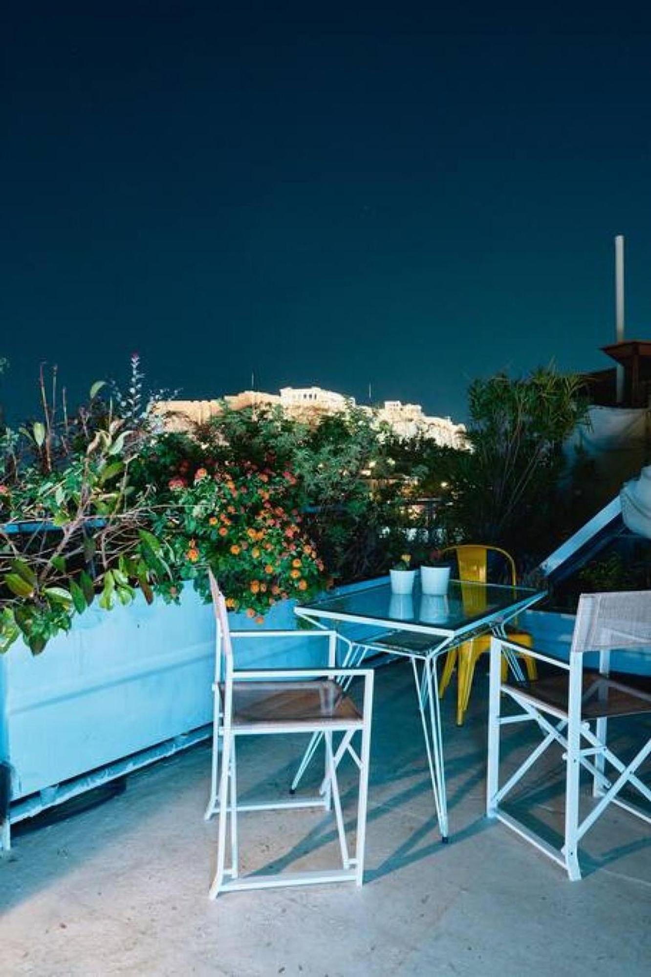 360 View In Roof Top Appartment With Patio Aten Exteriör bild